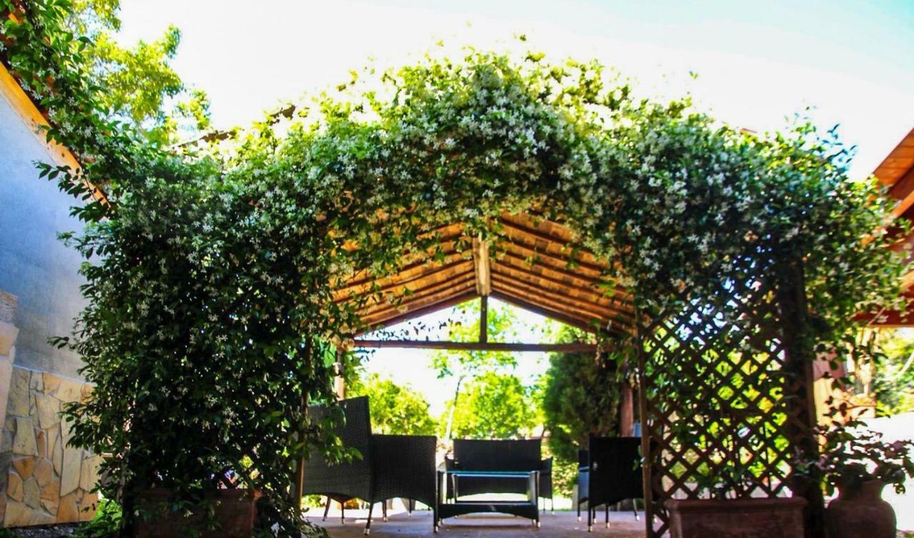 مارينا دي جيويسا يونيكا Country House Paola المظهر الخارجي الصورة